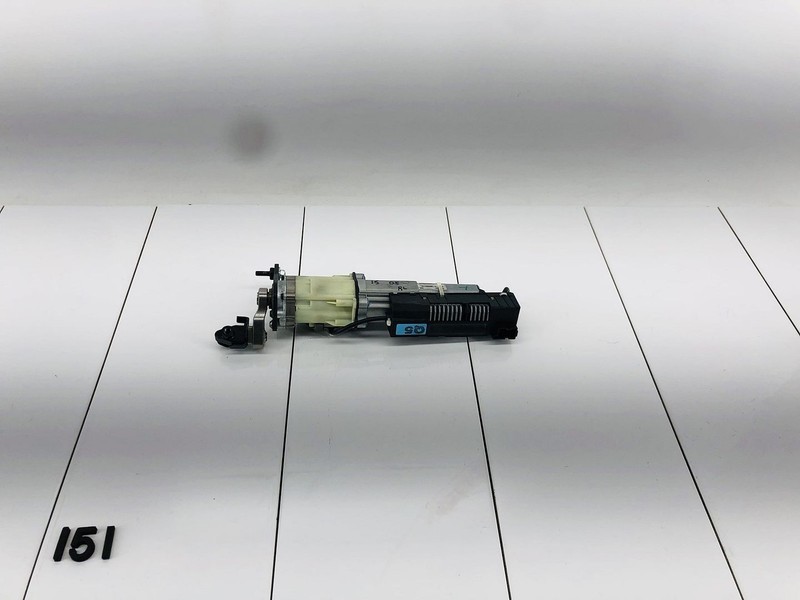 14-17 AUDI Q5 REAR LEFT SIDE LIFTGATE BACK DOOR DRIVE MOTOR OEM