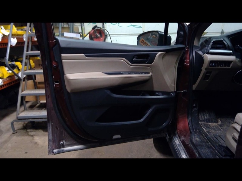 2019 ODYSSEY Driver Left Front Door Trim Panel 1557726
