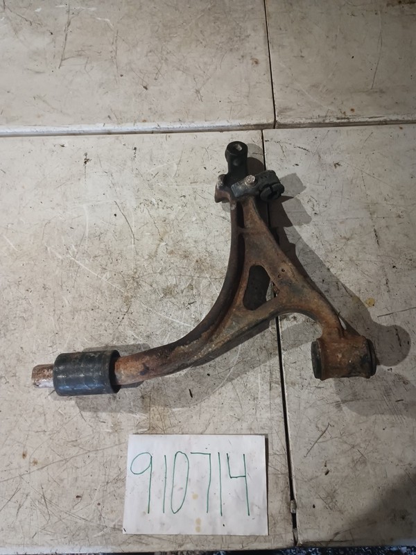 98-05 Mercedes W163 ML500 ML320 ML430 FrontRight Lower Control Arm OEM