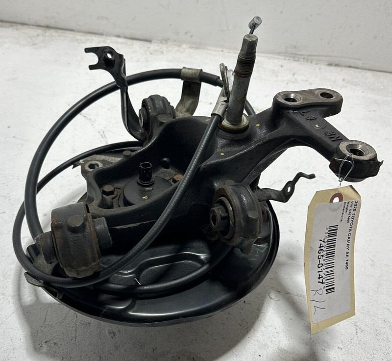 2018 - 2024 TOYOTA CAMRY SE SPINDLE KNUCKLE HUB REAR LEFT DRIVER SIDE OEM