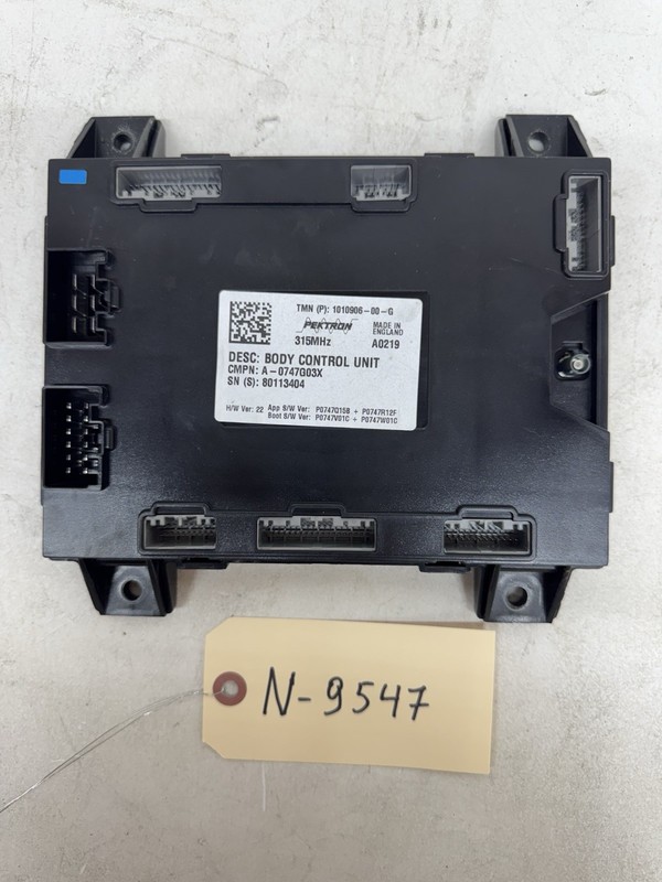2013-2020 Tesla Model S Body Control Module BCM 1010906-00-G 9547 B60