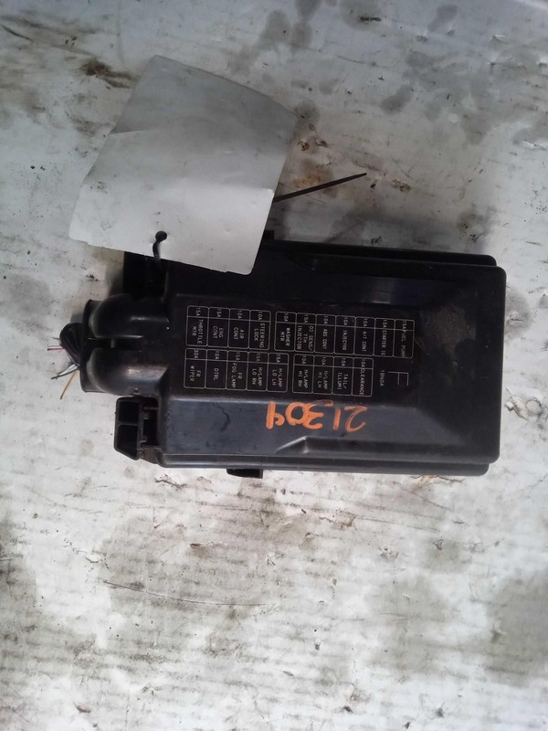 2015 Nissan 370Z OEM Fuse Box Red 243121EA0A 24372AL500 122K Miles