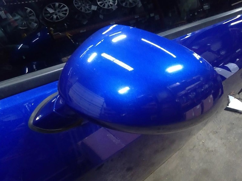 Driver Side View Mirror Without Memory Fits 20-23 CHALLENGER 1730041