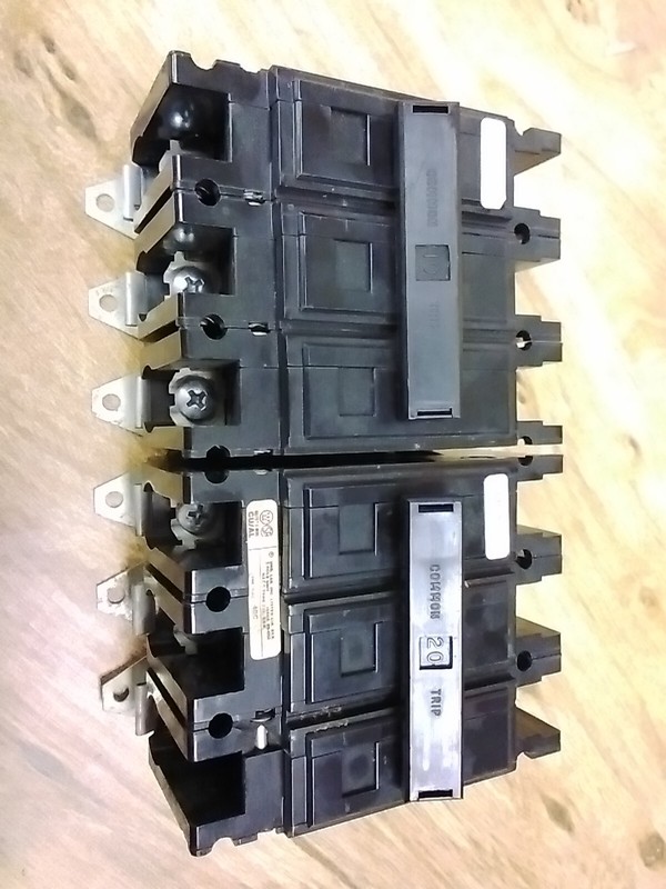 Westinghouse Circuit Breaker Quicklag QC3010H 10AMP / OC3010H 20AMP