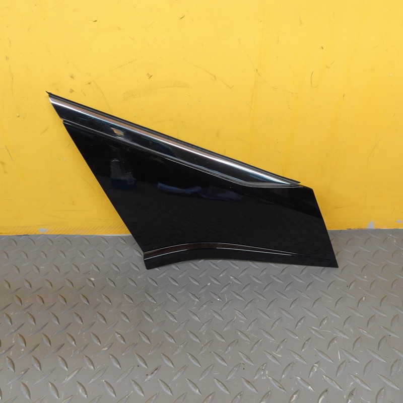 2022-2023 CHEVROLET BOLT EV LEFT C PILLAR APPLIQUE MOLDING PANEL OEM 42781644