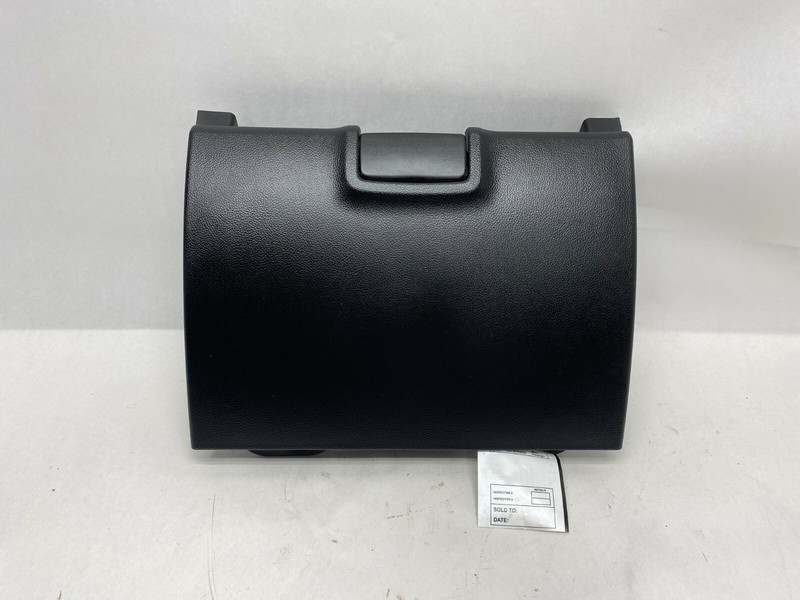 15-18 CHEVROLET SILVERADO 1500 LOWER DASH GLOVE COMPARTMENT BOX OEM