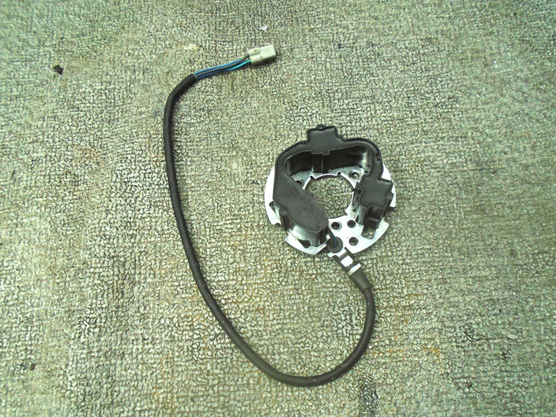 Honda Outboard Pulser Coil 30400-ZV5-003 2000 & Later 35 40 45 50 Hp Motor