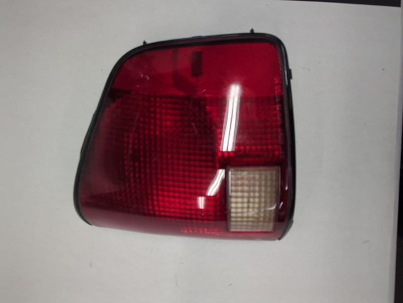 94-'03 CHEVROLET S10 Right passenger Taillight OEM Grade A!