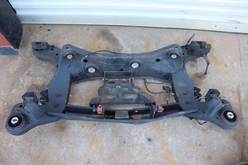 2014-2017 MASERATI GHIBLI RWD REAR SUSPENSION CROSSMEMBER SUBFRAME CRADLE OEM