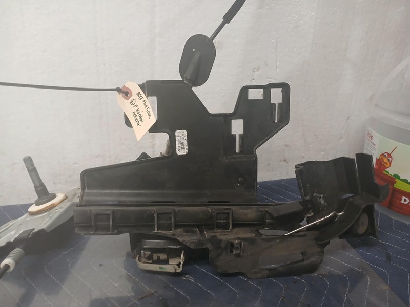 2011-2019 FORD FIESTA HTBK LEFT DRIVER FRONT DOOR LATCH LOCK ACTUATOR OEM