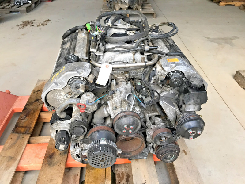 1996-99 Mercedes R129 S500 Engine Motor Assembly 1190112401 OEM 153k Miles