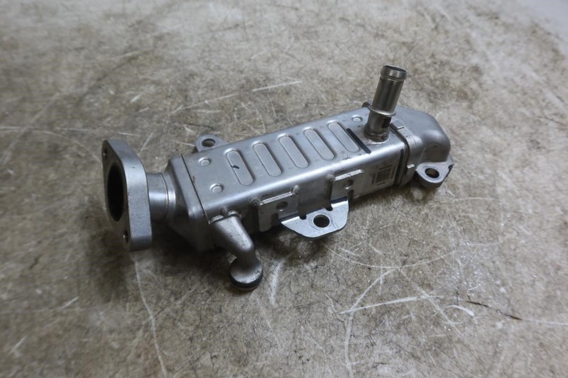 2018-2025 Jeep Wrangler JL 2.0L OEM Engine EGR Cooler Assembly 05281546
