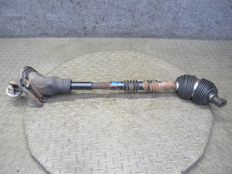 2007-2014 CADILLAC ESCALADE STEERING COLUMN U JOINT LINKAGE SHAFT