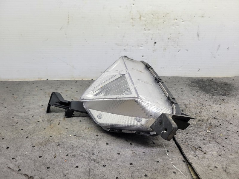 Passenger Corner/Park Light Park Lamp-turn Signal Fits 19-20 ELANTRA 1721610