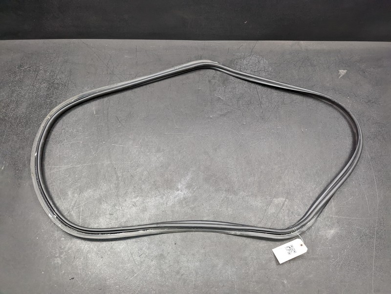 Rear Trunk Deck Lid Weatherstrip 2018 Mercedes CLA 250 1176930100 2014 - 2019