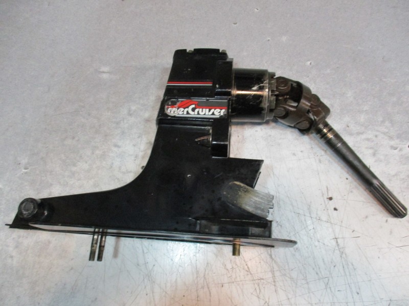 1547-9412A225523A49 Mercruiser Upper Unit Gear Case 1.84 Ratio 6 Cylinder 4.3L