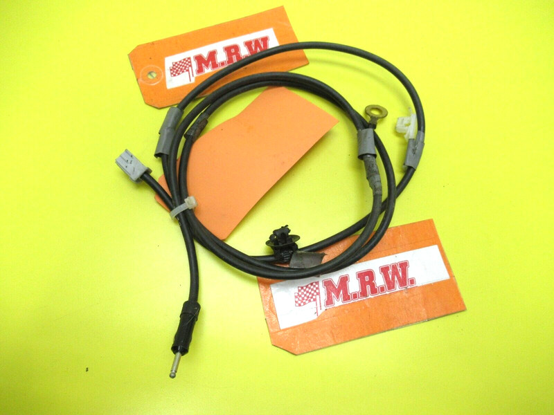 POWER ANTENNA WIRE MAST RADIO STEREO for 00 01 02 03 04 05 TOYOTA MR2 SPYDER