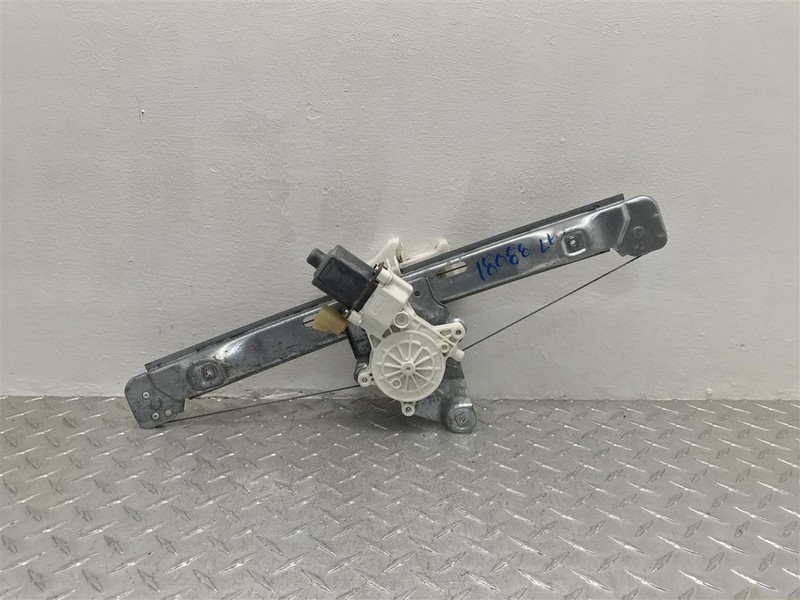 05-10 PONTIAC G6 DRIVER REAR POWER WINDOW REGULATOR OEM 135-01961R