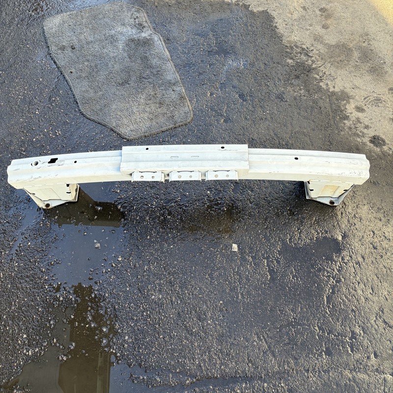 09-13 Honda Fit Rear Bumper Reinforcement Bar 71530-TK6-A00ZZ OEM