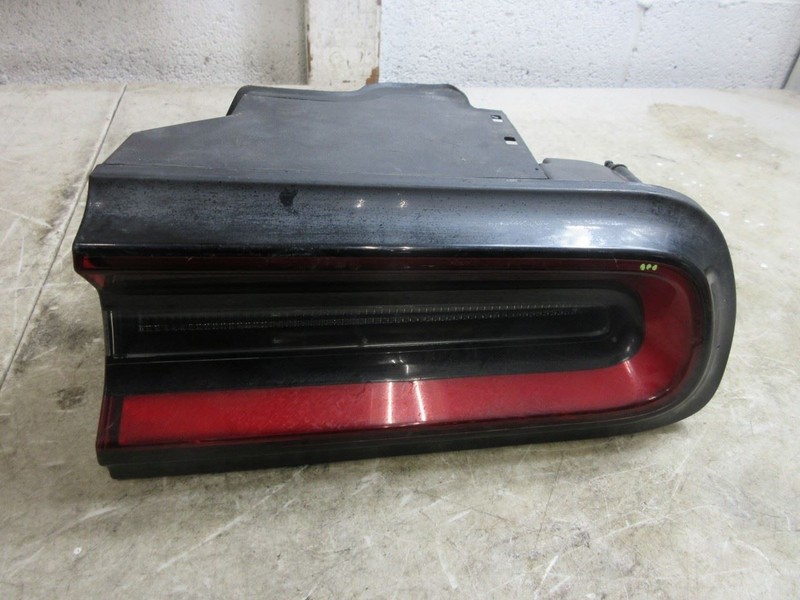 2017-2018 Dodge Challenger OEM RH Passenger Outer Tail Light 68174068