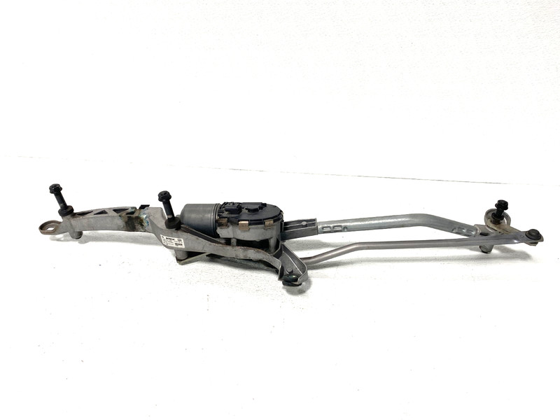 10-16 MERCEDES E550 CONVERTIBLE FRONT WINDSHIELD WIPER LINKAGE W/MOTOROEM #A0.36