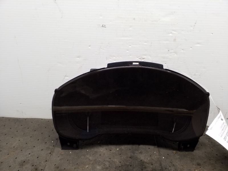 Speedometer Cluster VIN A 4th Digit New Style MPH Opt Udd Fits 14 CTS 732702