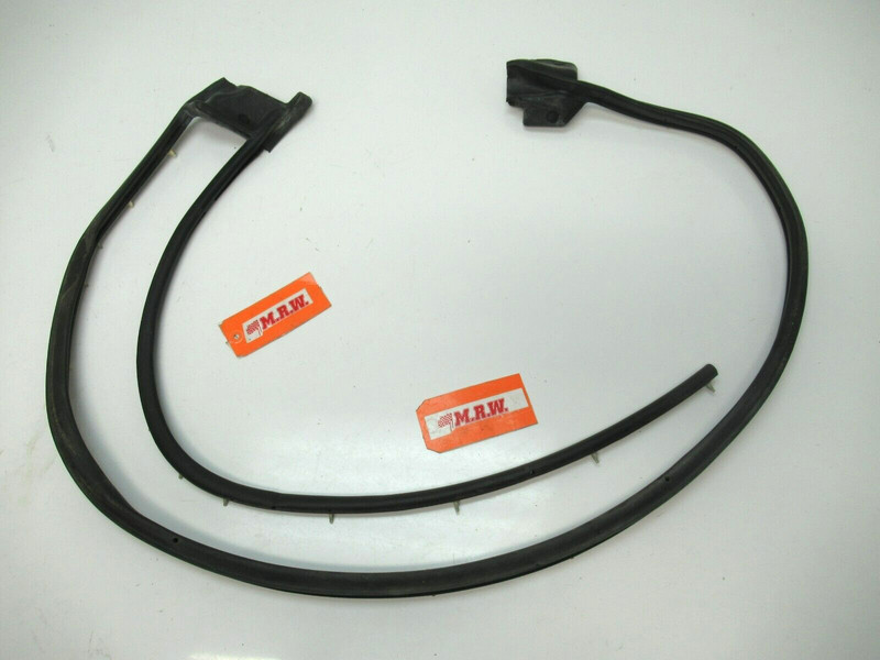 FRONT DOOR SEAL WEATHER STRIP RUBBER RIGHT CLIPS 02 03 04 05 06 07 IMPREZA SEDAN