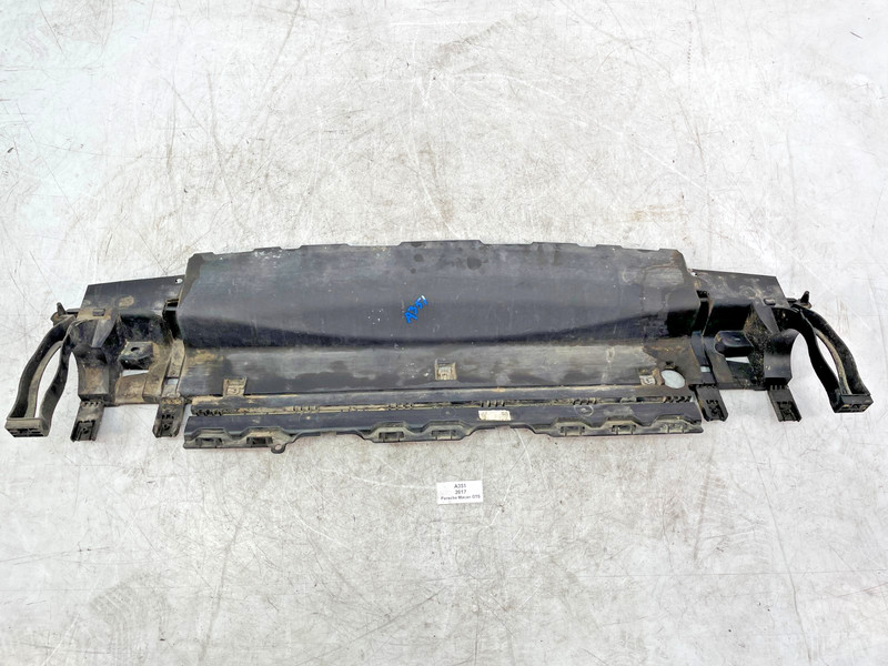 ✅ 15-18 OEM Porsche Macan GTS 95B Front Crossmember Support Brace Cover