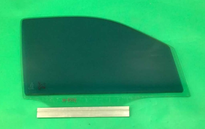 98 99 00 01 ML320 PASSENGER RIGHT FRONT WINDOW DOOR GLASS OEM 3753-42