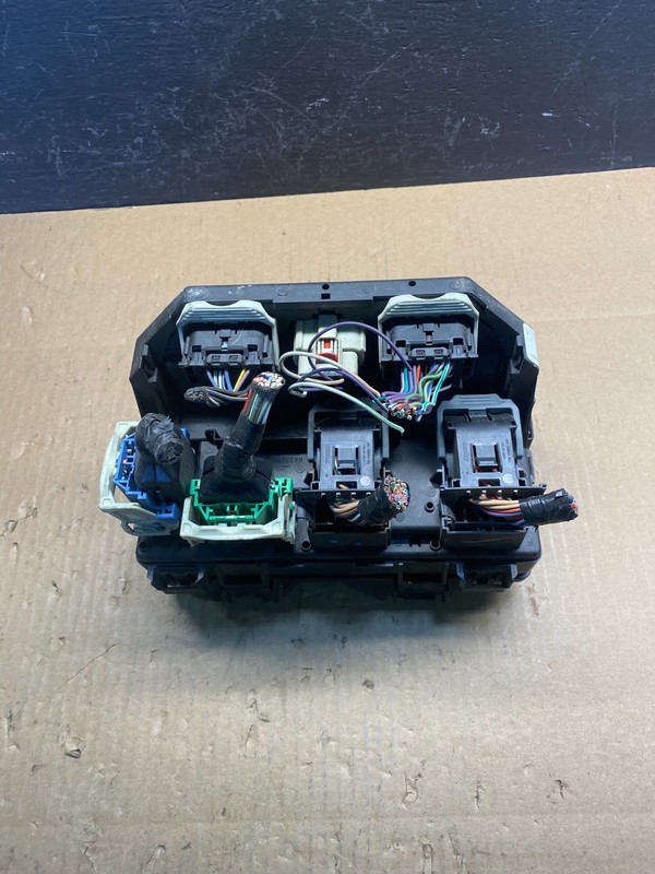 2009 2010 Liberty Nitro TIPM Power Integrated Fuse Box Module Oem AC2645 DW