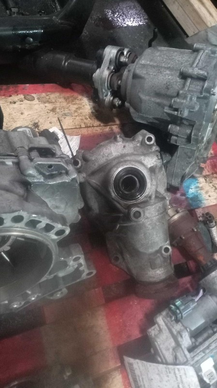 2015 BMW 328I Differential Carrier Assembly OEM 128K Miles 4WD White