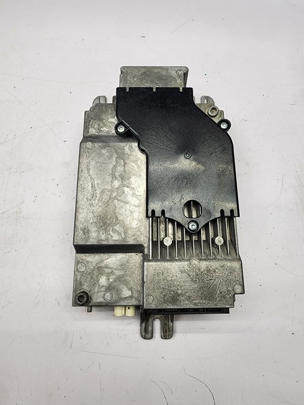 2019 - 2022 BMW 330i G20 OEM HARMAN RADIO AMPLIFIER MODULE UNIT R3985920601