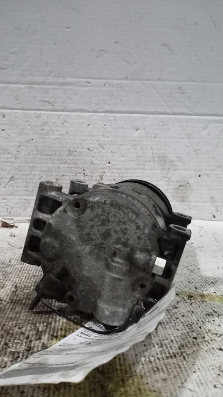 2011 Hyundai Sonata A/C Compressor OEM 977013R000 116k Miles Silver