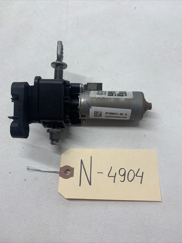 21-22 TESLA MODEL Y FRONT RH RIGHT PASSENGER SEAT ADJUSTER ADJUST MOTOR 4904 B25