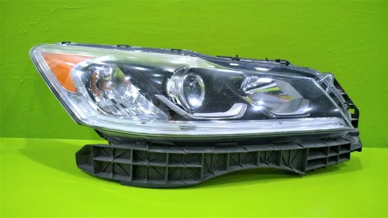 16 17 HONDA ACCORD LX PASSENGER RIGHT HEADLIGHT LAMP OEM 2391-55