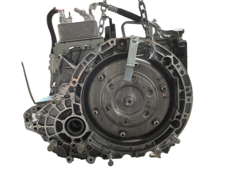 2017-2020 Lincoln Continental 3.0L Awd 6 Speed Transmission has Broken Trans Pan