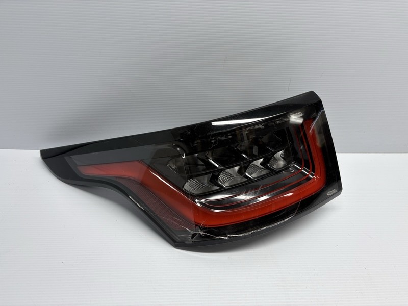 2018 - 2021 LAND ROVER RANGE ROVER SPORT LEFT TAIL LIGHT OEM JK62-13405-BH