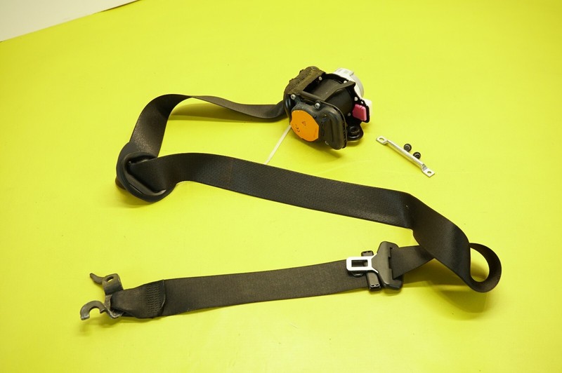 🔅2011-2018 OEM.BMW X3.FRONT DRIVER SEATBELT SEAT BELT RETRACTOR 3066322