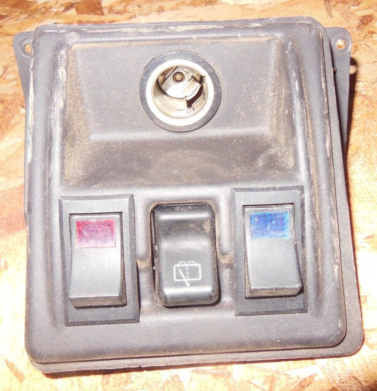1997 Jeep Wrangler 2.5 L Dash Switches Panel Switch Cigarette Lighter Panel 97