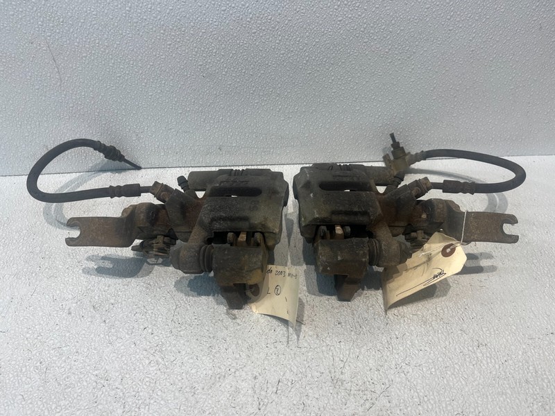 99-04 Mazda Miata MX-5 Rear Left Driver Passenger Right Brake Caliper Pair OEM