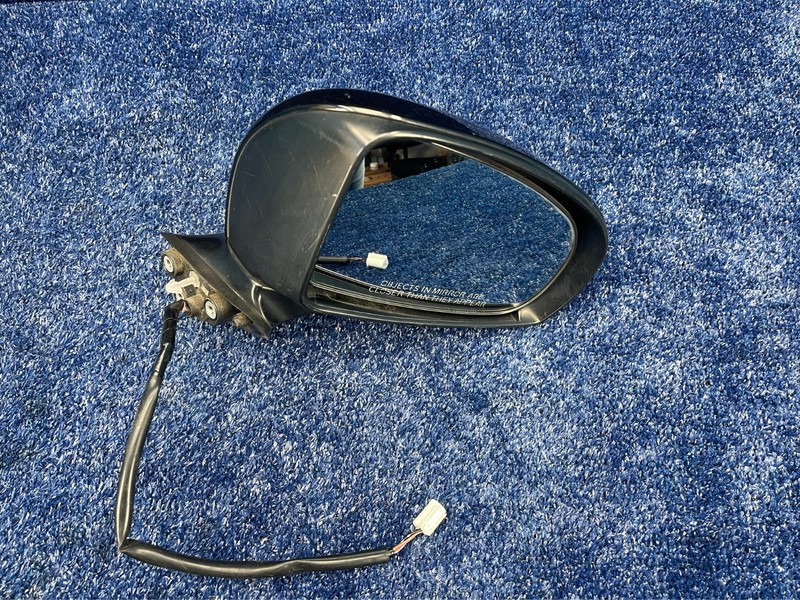 2010–2015 Toyota Prius Right Side Exterior Mirror OEM e4 03*2865