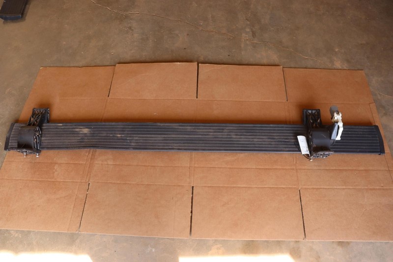 2011-2016 FORD F250 SD CREW CAB RIGHT SIDE POWER RETRACTABLE RUNNING BOARD OEM