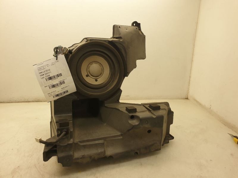 12 LEXUS CT200H SUBWOOFER