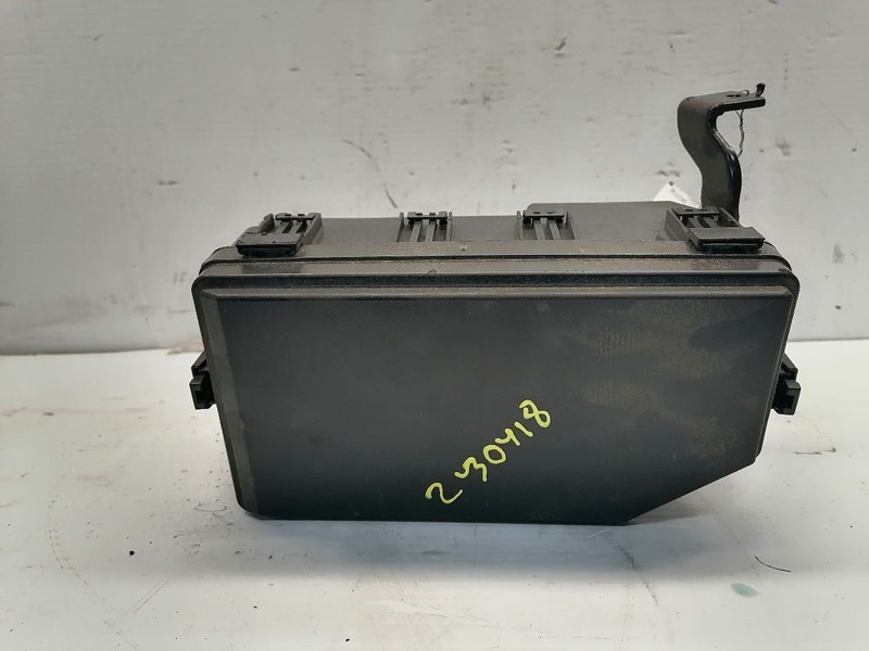 Fuse Junction Box Engine Compartment US Market VIN 4 SE Fits 16-18 ILX 1208242