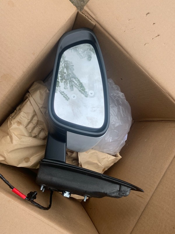 15-17 CHRYLSER 200 LH BRIGHT WHITE DOOR MIRROR 1UY131W7AF