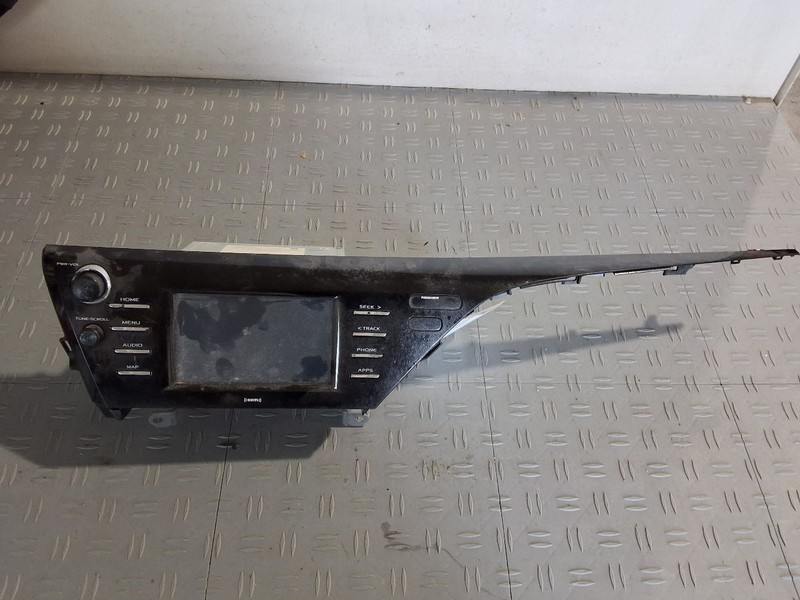 2018-2020 Toyota CamryRadio Display And Receiver ID 86140-06D20
