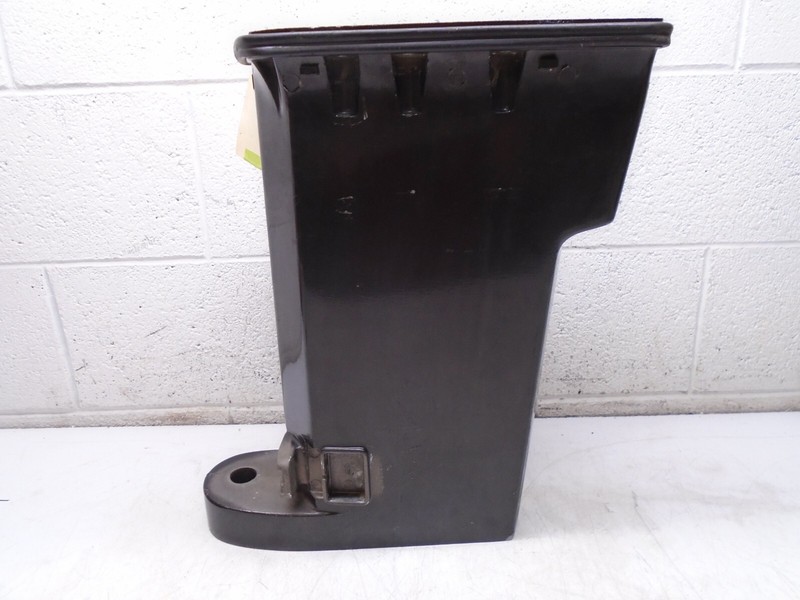 U4 Johnson Evinrude 40 HP Exhaust Housing Mid Section332427 0332427