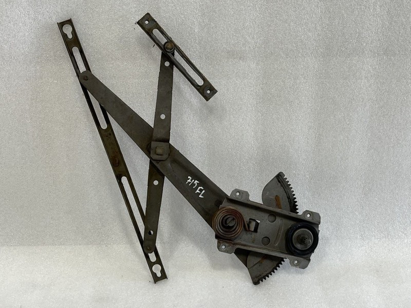 1978 1979 1980 1981 HONDA ACCORD LEFT DRIVER FRONT DOOR GLASS WINDOW REGULATOR