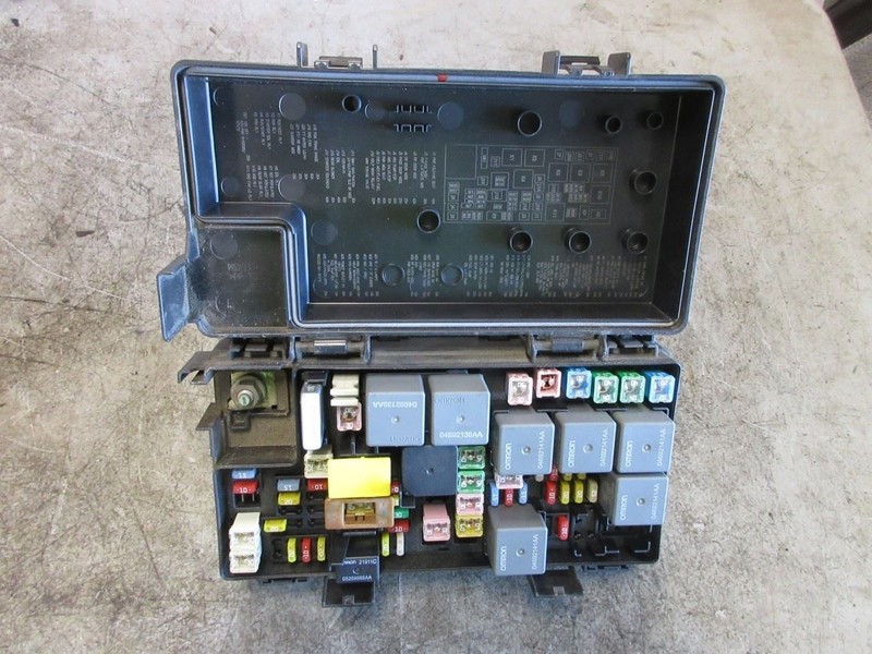 2007 Jeep Wrangler JK OEM TIPM Totally Integrated Power Module Fuse Box 56049717