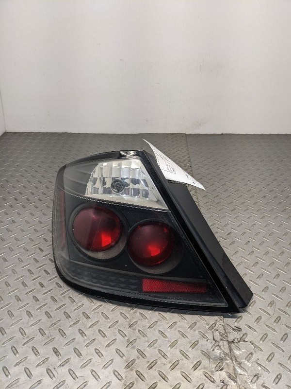 Driver Tail Light Without LED Lamps Fits 07-10 SCION TC 1142621